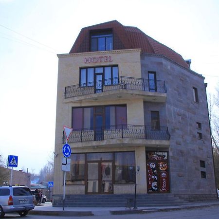 Flamenco Hotel Sisian Exterior photo